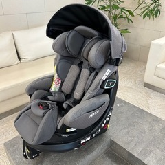 フラディア グロウ ISOFIX 360°セーフティー プレミアムの画像