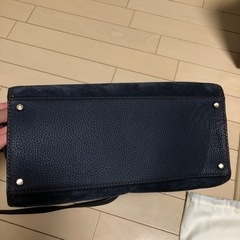 Kate spadeのバッグ(紺)の画像