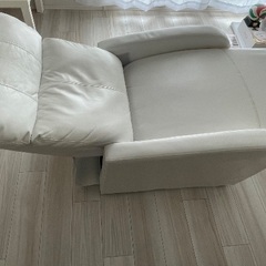 リクライニング ソファーの画像