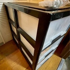 収納ケース３段の画像