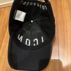 DSQUARED2 iconキャップの画像