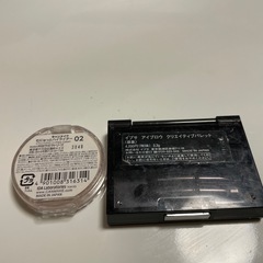 メイク用品の画像