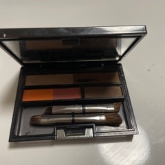 メイク用品の画像