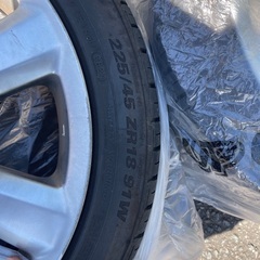 Crown Tires 225/45/ZR18 PCD114の画像