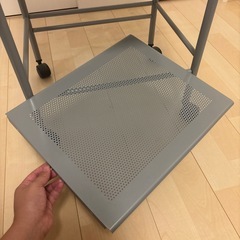 IKEA キャスター付きラック
の画像