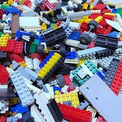 レゴ ブロック 大量 4.25kgセット！車輪・窓パーツ・プレートあり 子どもおもちゃ 知育玩具の画像