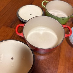 ル•クルーゼ2セット　鍋　他食器の画像