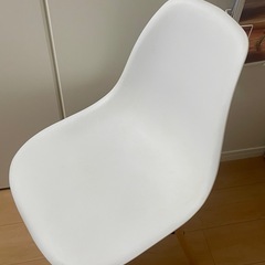 韓国風チェアの画像