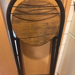 取引可能 折りたたみチェアの画像