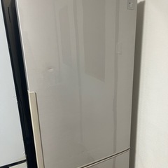 SHARPの冷蔵庫（2015年製）冷蔵庫の画像