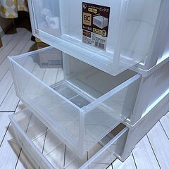 アイリスオーヤマ BCチェスト 収納ケース 3段セット／奥行50cm クローゼット収納・衣類整理に最適！の画像