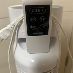 扇風機　アイリスオーヤマ　タワーファンの画像