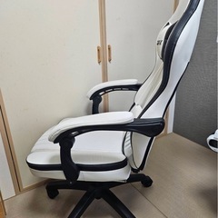Dowinx ゲーミングチェアの画像