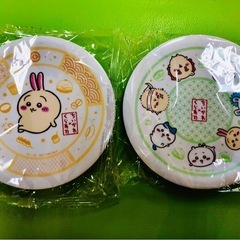 くら寿司 ちいかわ 皿2枚セット 缶バッジの画像
