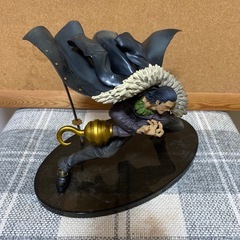 ワンピースフィギュアクロコダイルの画像