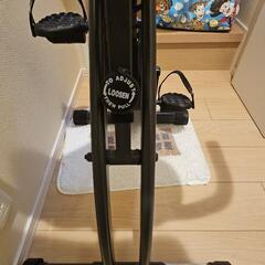 折りたたみ式フィットネスバイクの画像
