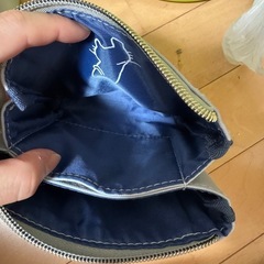 キヨ　ポーチと櫛の画像