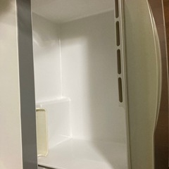 冷蔵庫の画像