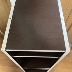 4段すきま家具 濃いブラウン×白 使用感多めの画像