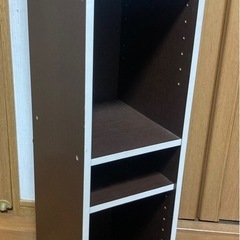 4段すきま家具 濃いブラウン×白 使用感多めの画像