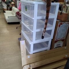 定価6980円　2023年製展示引き上げ品　アイリスオーヤマ　チェスト　タンス　衣装ケース　プラケースの画像
