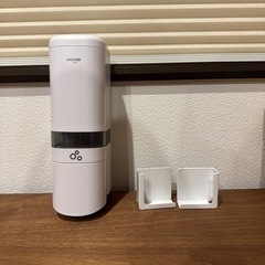 マグネット式ソースディスペンサー&スマホホルダーの画像