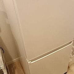 AQUAツードア冷蔵庫の画像