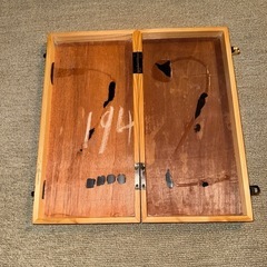 【8/1まで出品】木箱(小さめ留め金具付き)の画像