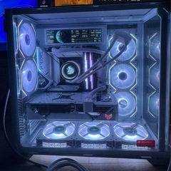 ハイエンド！PC LIAN LI 【011VISION COMPACT) Core i9-14900F/TUF4070Ti 55 ボ/SSD（NVMe）x2,HDDx1計3台/メモリ 64GB/8.8インチモニター/ Z790/Win11Pro/Office
の画像