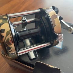 リール　6500c3Camo雷魚セットの画像