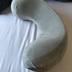Ergobabyナチュラルカーブナーシングピローグレーの画像
