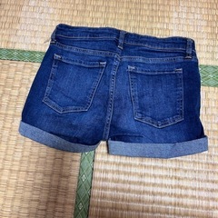 GAP26インチ  　デニムショート丈パンツの画像