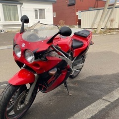 GSXR400レストアベース　GK73レーサーレプリカ
の画像