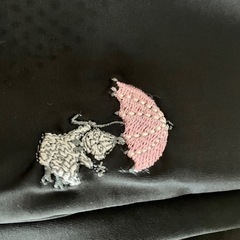 アームカバームーミンミィの刺繍付きの画像