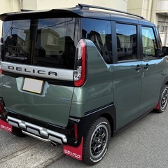 三菱 デリカミニ　T premium 4WD 25年１月登録　走行2500kmの画像