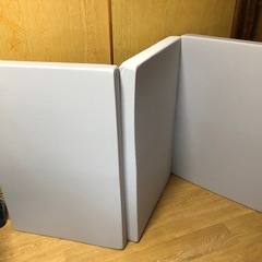 ニトリ高反発三つ折りマットレスの画像