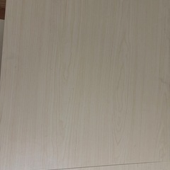 ダイニングテーブルの画像