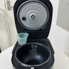 【7/30引渡し】アイリスオーヤマ 炊飯器の画像