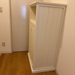 白い木製家具を差し上げますの画像