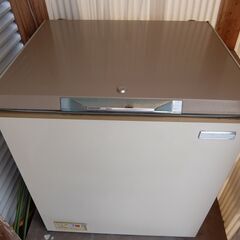 東芝冷凍ストッカーの画像