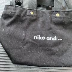 niko andショルダーバッグの画像