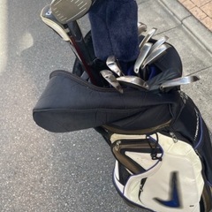 ①ゴルフセットの画像