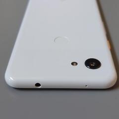 Google Pixel 3a [64GB] docomo クリアリーホワイト(再)の画像