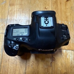 CANON 名機セット◎1Ds MarkIII＋単焦点50mm f1.4
の画像