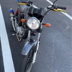 ybr125 カスタムの画像