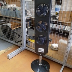 タワーファン 扇風機 3連型の画像