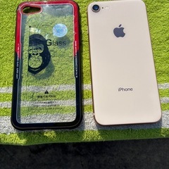 iPhone 8 64GBの画像