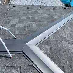 職人直営🏠屋根カバー工法｜アスファルトシングル材使用｜一見大丈夫...
