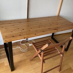 (お取引中)無料　テーブルと椅子セットの画像