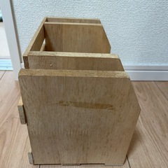 ブックスタンドの画像